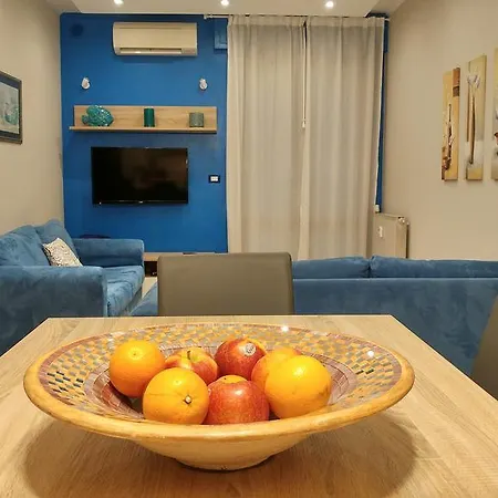 Le Petit Monde - Eleganza E Relax In Centro A דירה